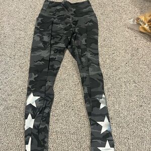 Camo leggings